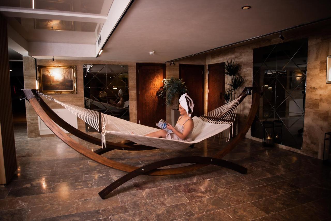 Hotel Borovi Forest Resort & Spa 셰니차 외부 사진