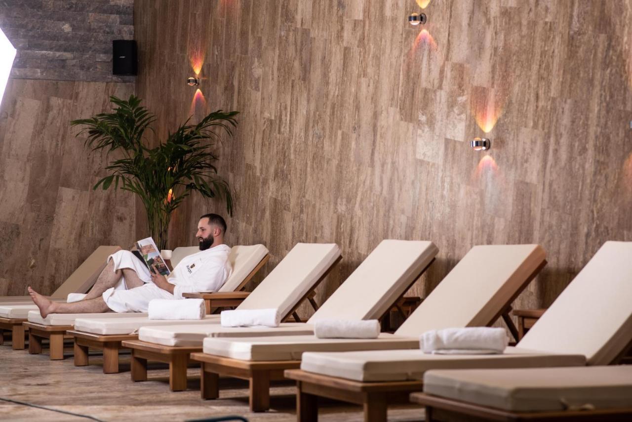 Hotel Borovi Forest Resort & Spa 셰니차 외부 사진