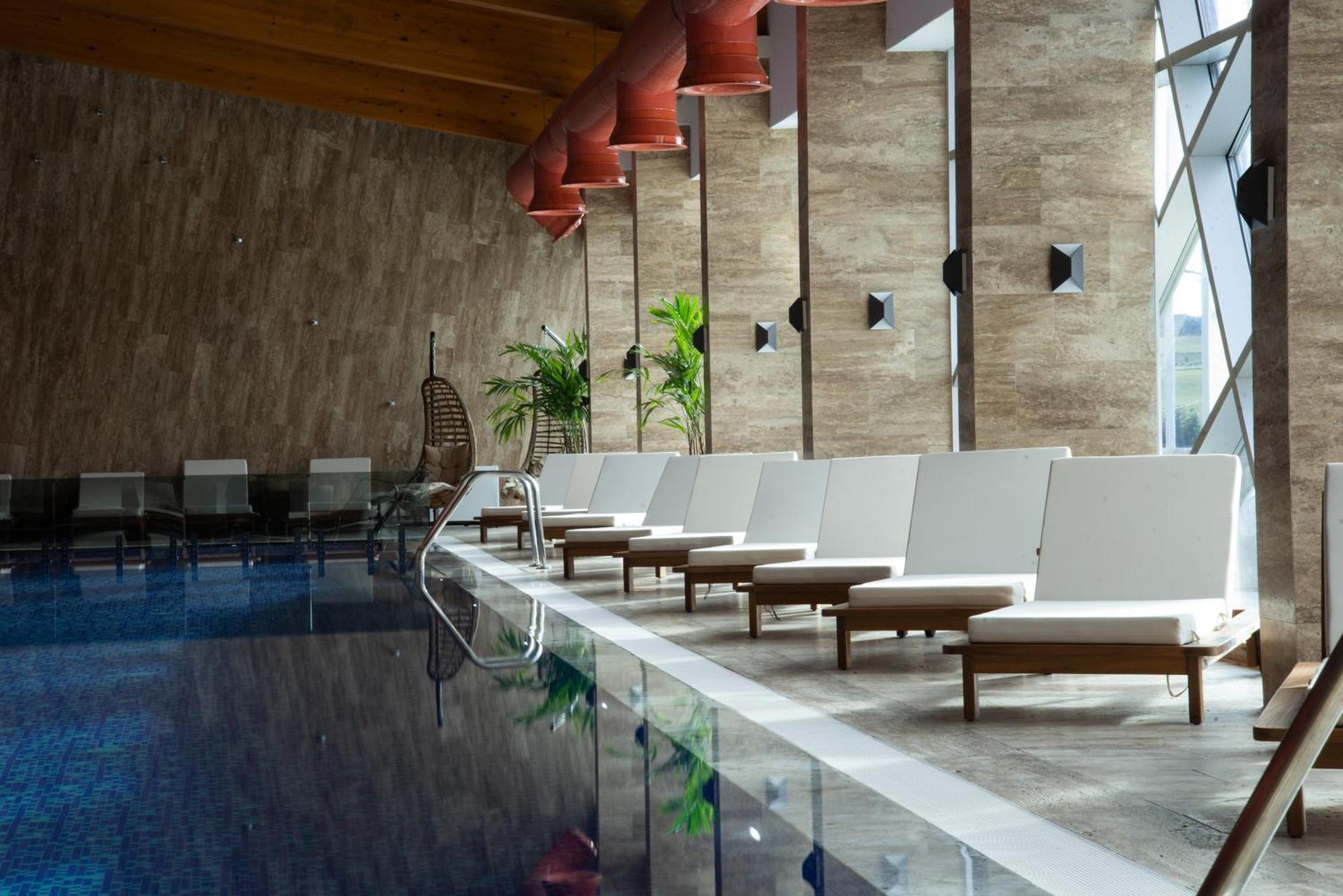 Hotel Borovi Forest Resort & Spa 셰니차 외부 사진