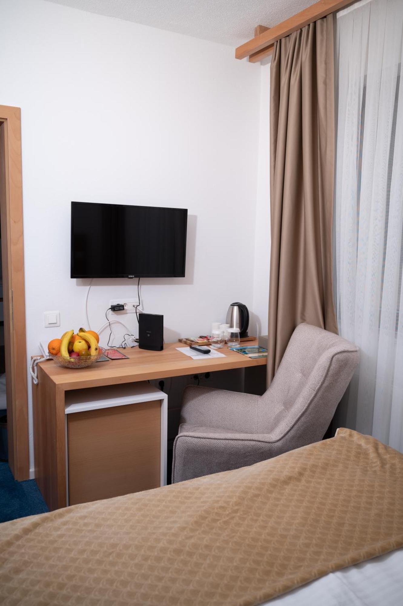 Hotel Borovi Forest Resort & Spa 셰니차 외부 사진
